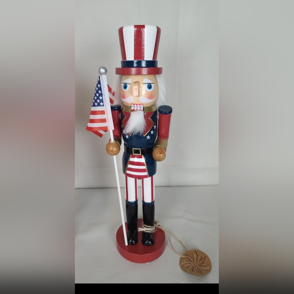 NWT 4th of July Patriotic Nutcracker